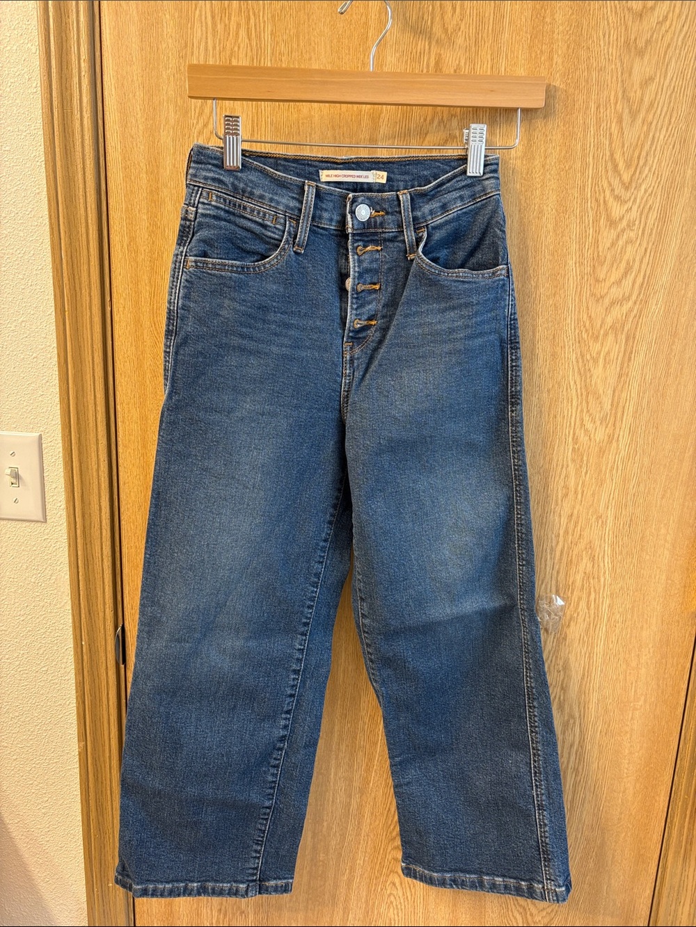 Levis Mile High Cropped Wide Leg Jeans